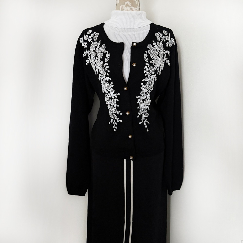 Karen Kane Black Merino Wool Beaded Floral Cardigan Sz L